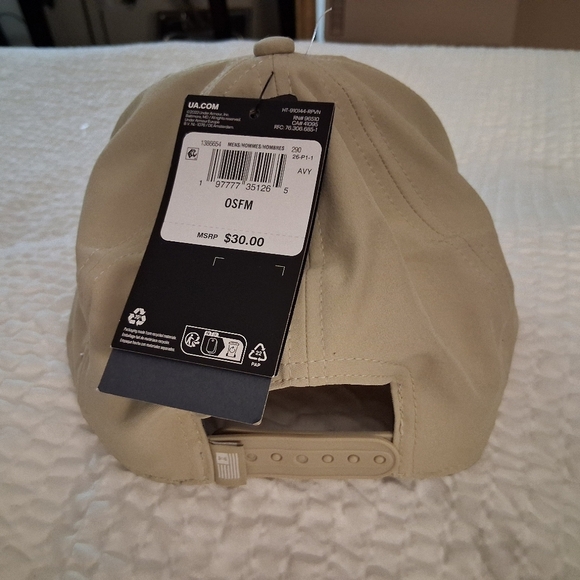 UNDER ARMOUR MEN'S FREEDOM ADJUSTABLE HAT NWT - Picture 2 of 4